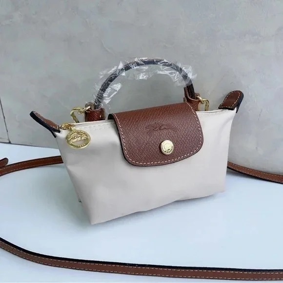 Longchamp Cream Crossbody Bag with Brown Trim and GoldHardware - Picture 4 of 4